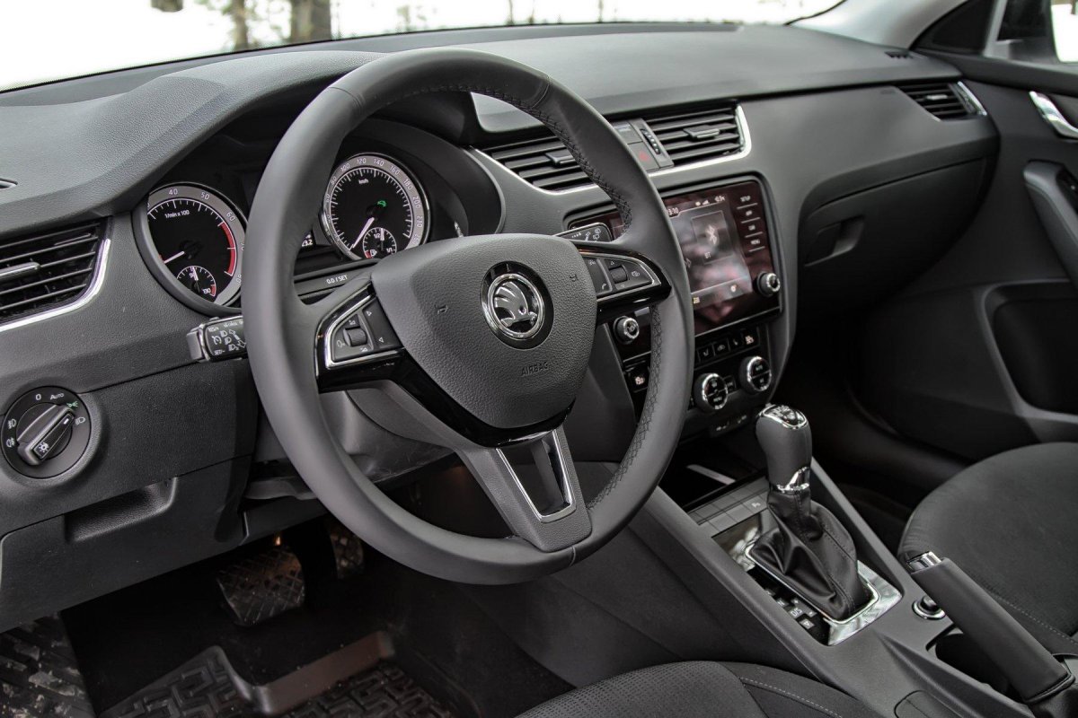 Рапид 2022 салон