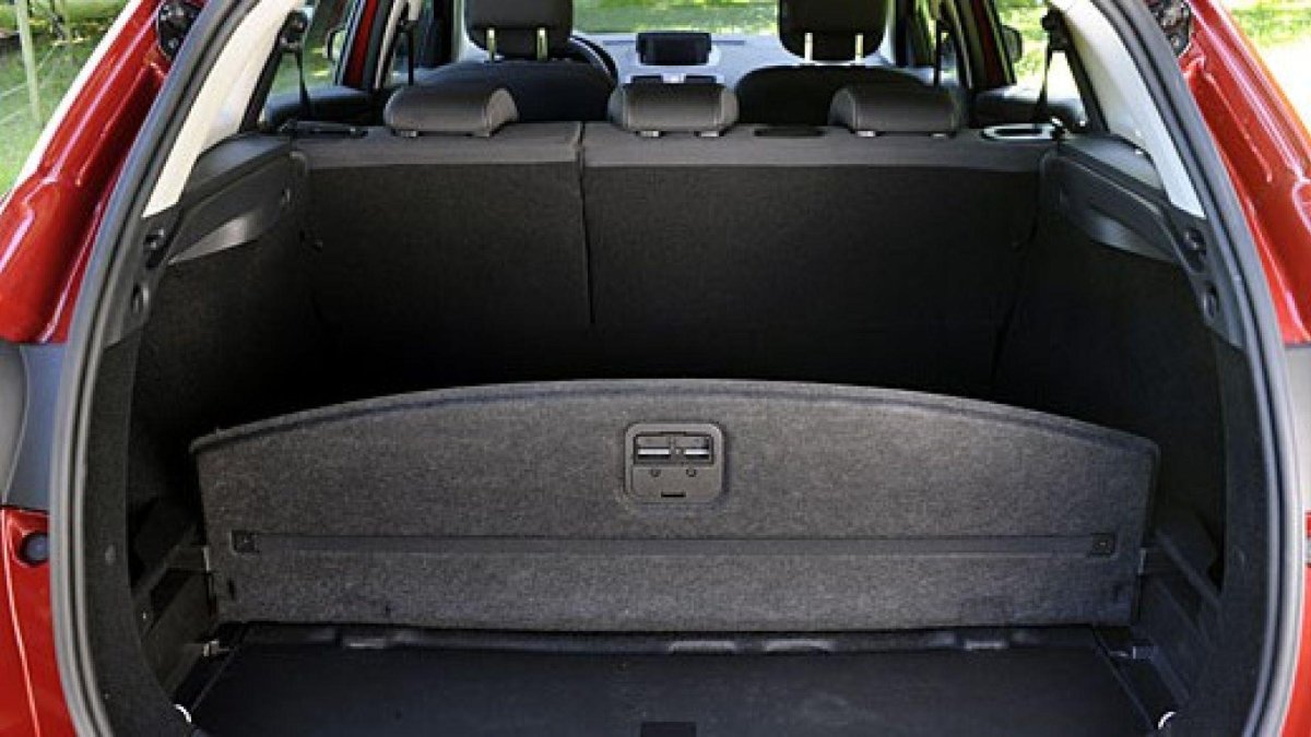 Рено Меган 4 универсал багажник