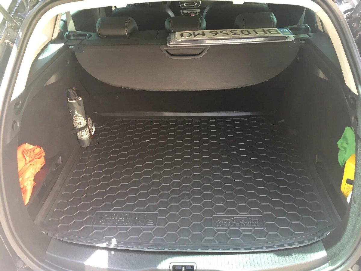 Рено Меган 3 багажник