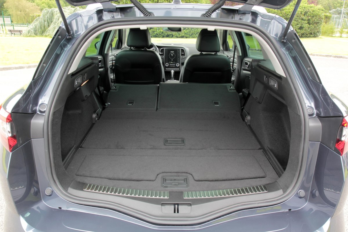 Рено Меган 2 универсал багажник