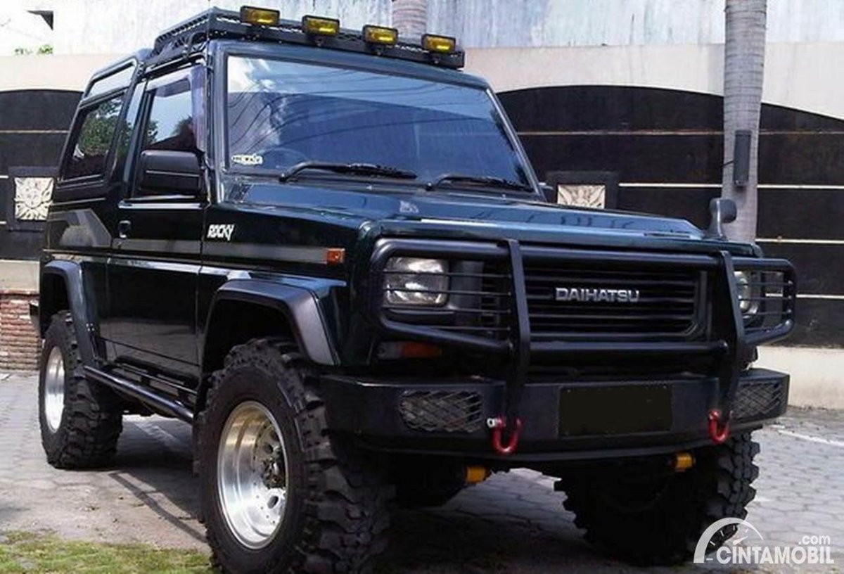 Daihatsu Rocky 1992