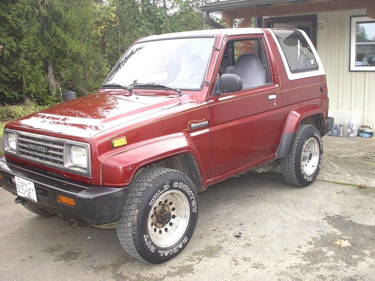 Daihatsu Rocky 1990