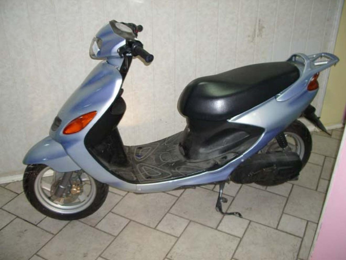 Ямаха Grand Axis 100