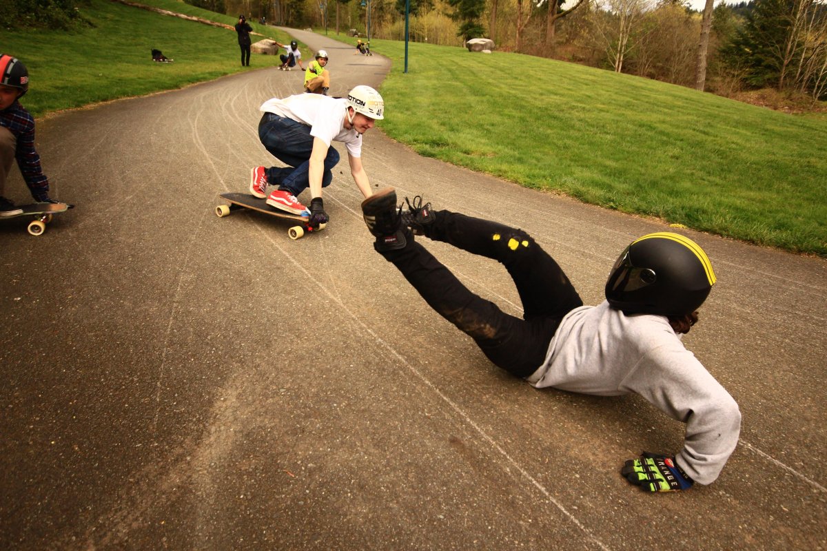 Катание на лонгборде