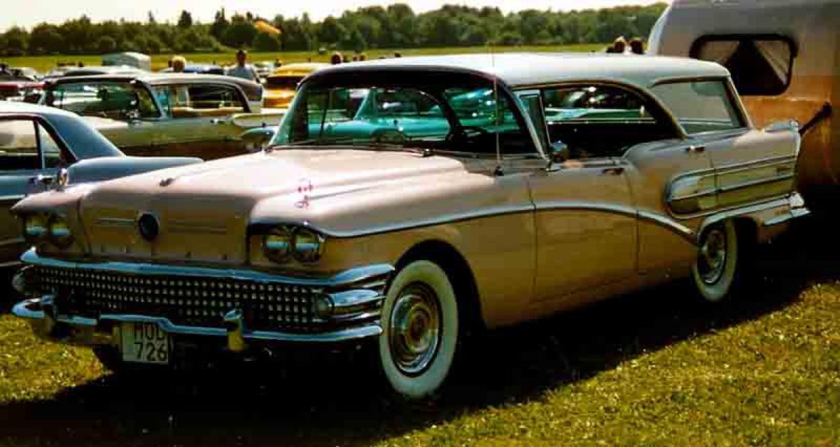 Buick Century Caballero 1958