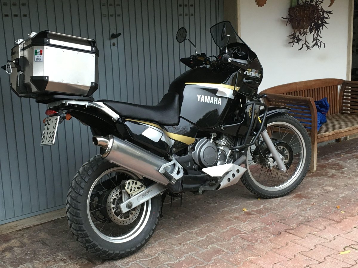 Ямаха XTZ 750 super Tenere