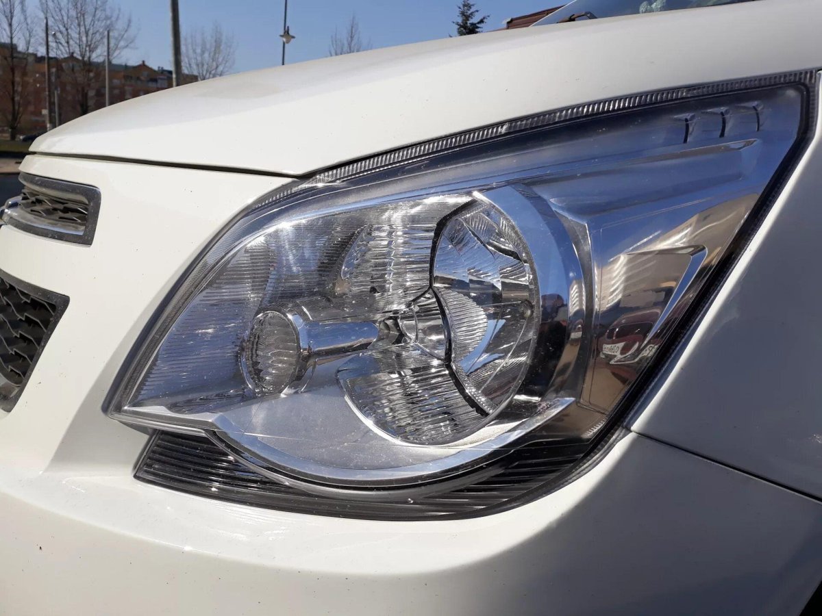 Фара Шевроле кобальт