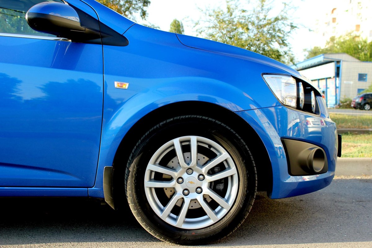 Диски на Chevrolet Aveo t300