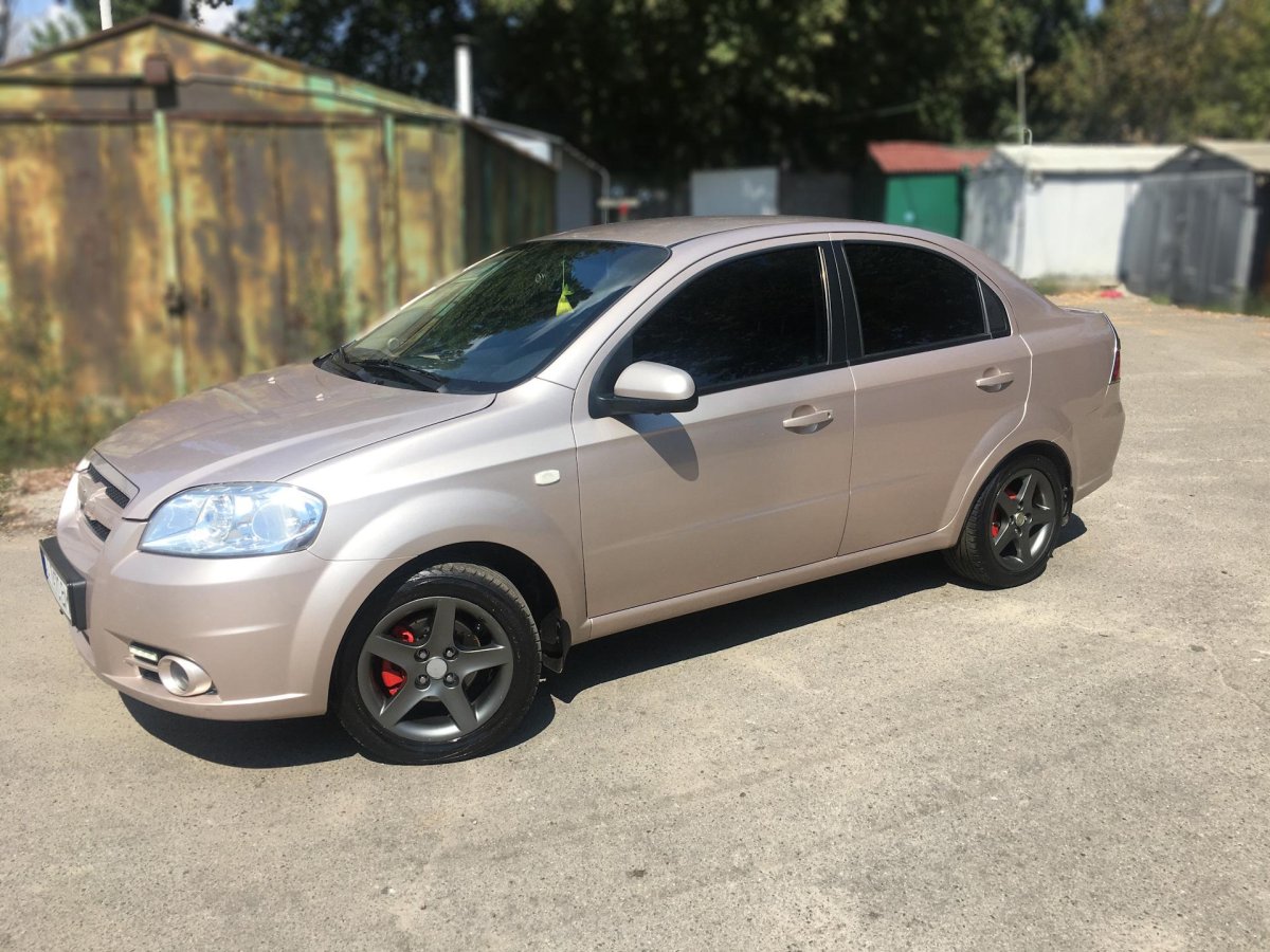 Шевроле Авео т250 на 16 дисках