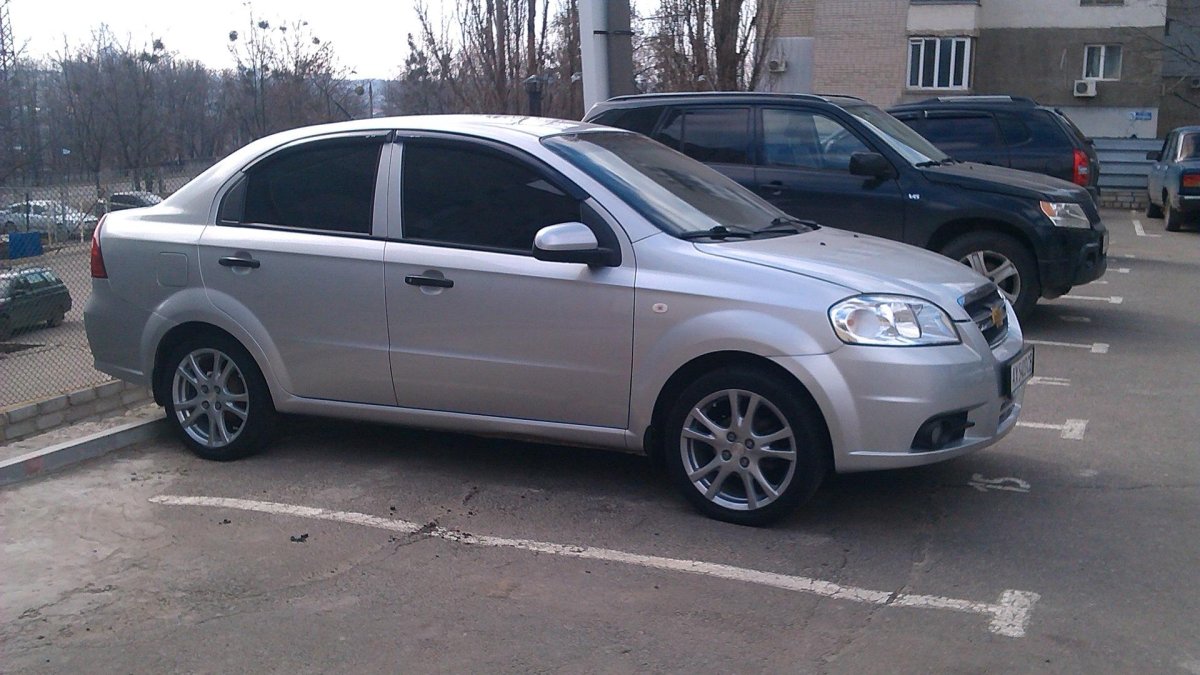 Chevrolet Aveo t250 r 16