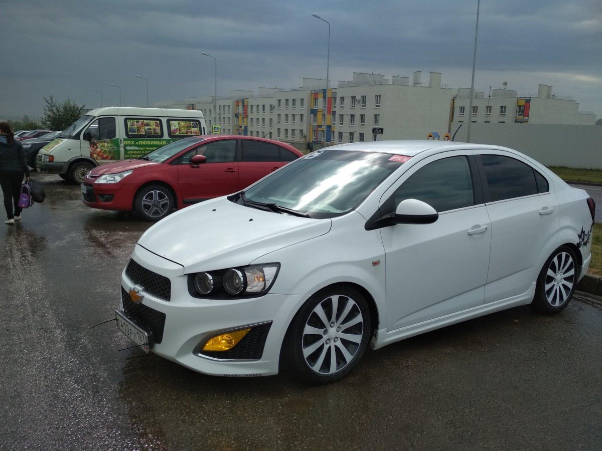 Chevrolet Aveo т300