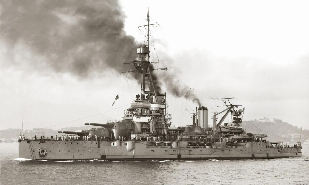 Бретань линкор, 1913