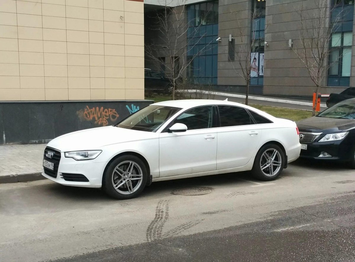 Audi a6 c7 белая диски