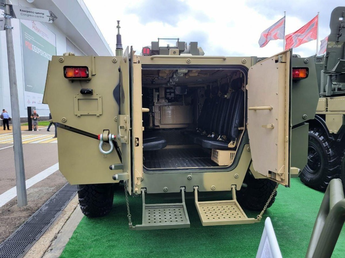 Новый БТР-82а