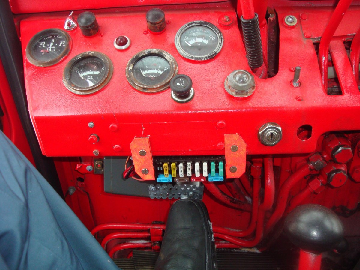 Трактор т40 панель