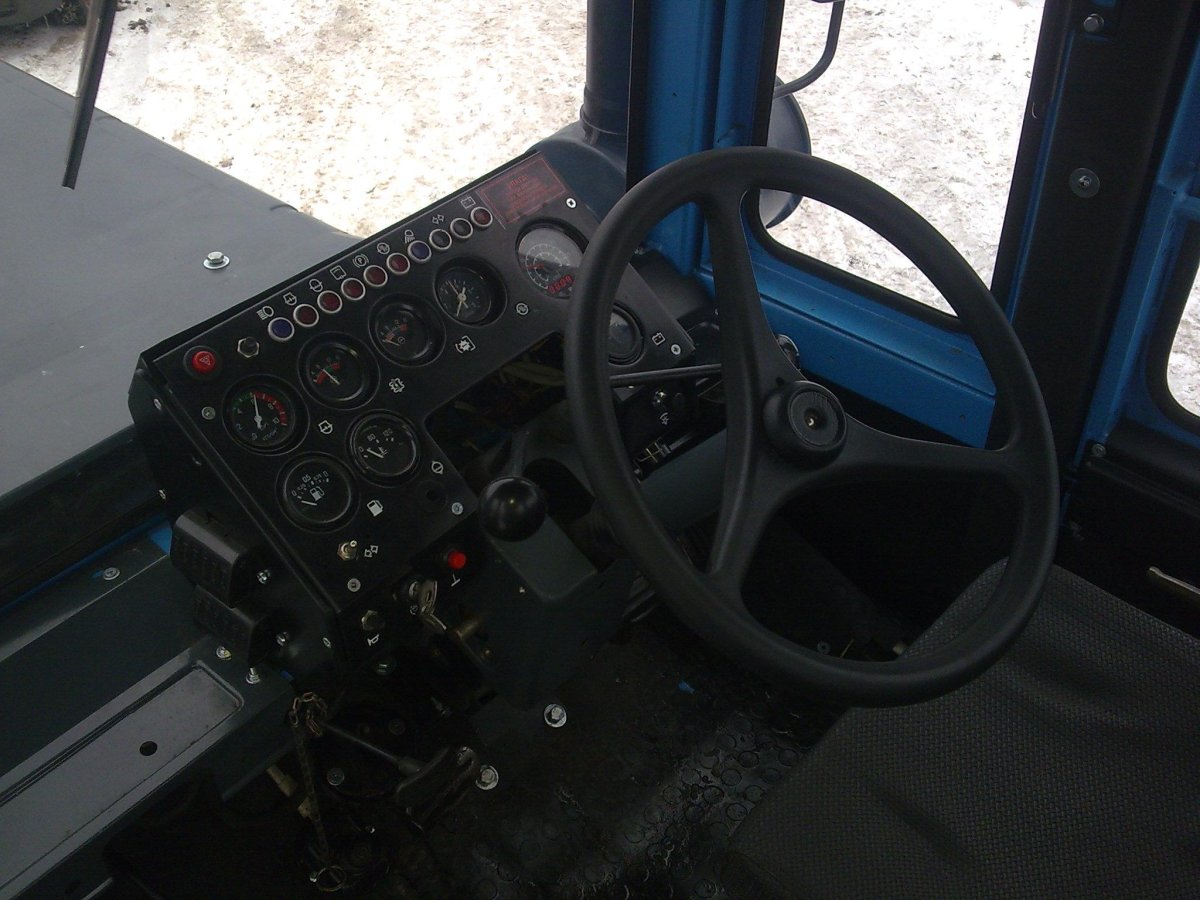 Кабина ХТЗ 17221