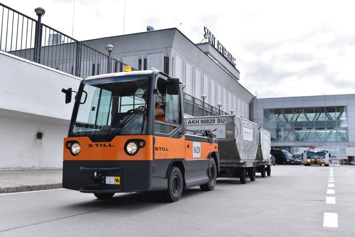 Техника аэропорта Пулково