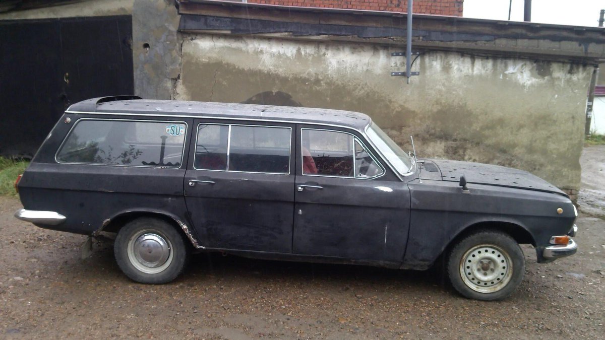 Волга 2402 универсал