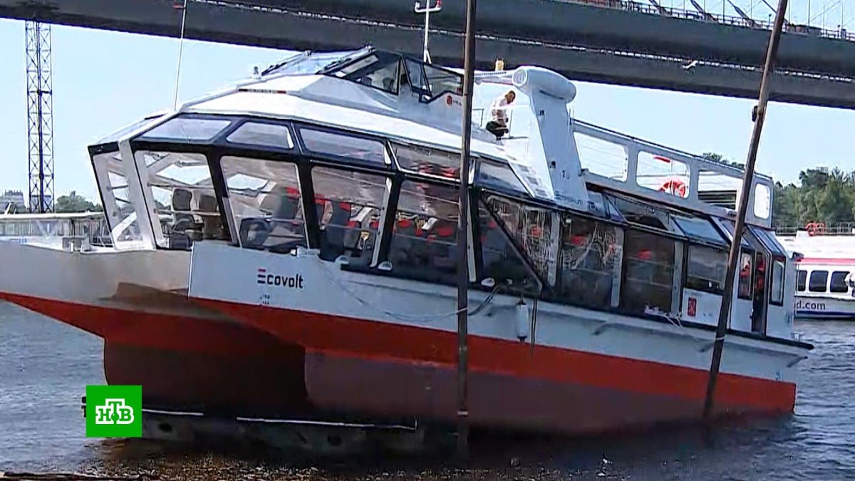 Морсвязьавтоматика катамаран