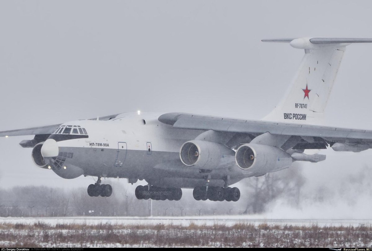 Самолёт ил-78м-90а