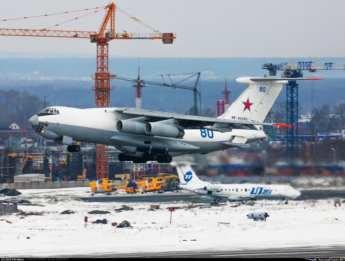 Ил 78 кабина