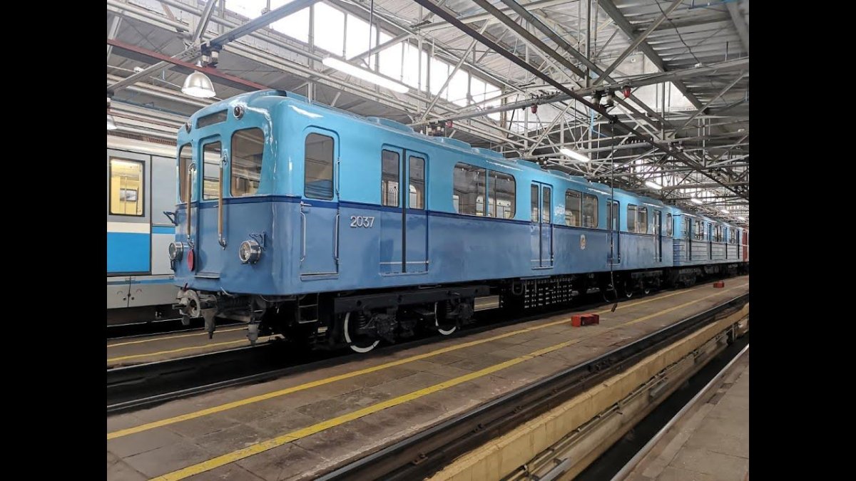 Вагон типа д 81-702