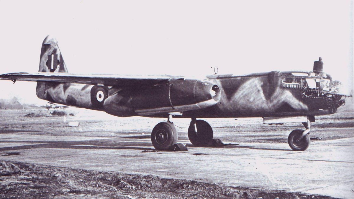 A captured Luftwaffe arado ar-234 in Royal Air Force