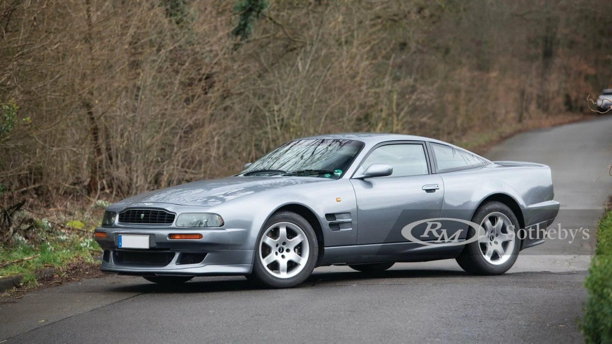 Aston Martin v8 Vantage v600