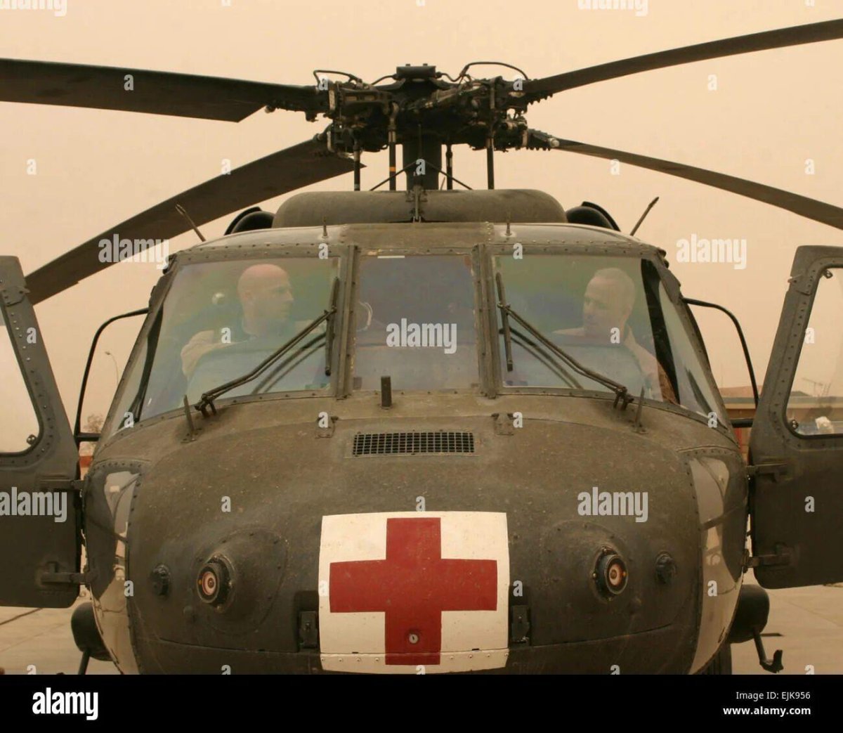 Вертолет красный крест