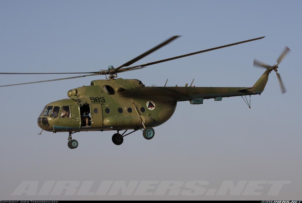 Ми-8 вертолёт