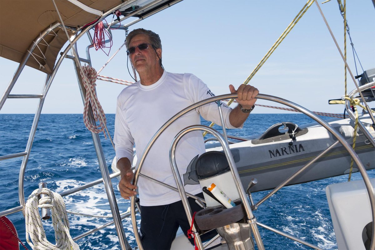 Капитан яхты