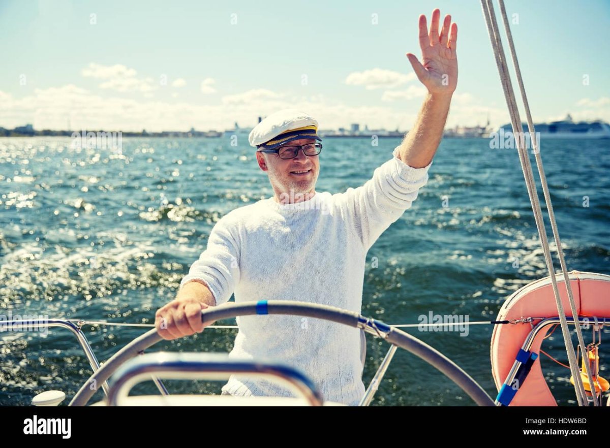 За штурвалом яхты