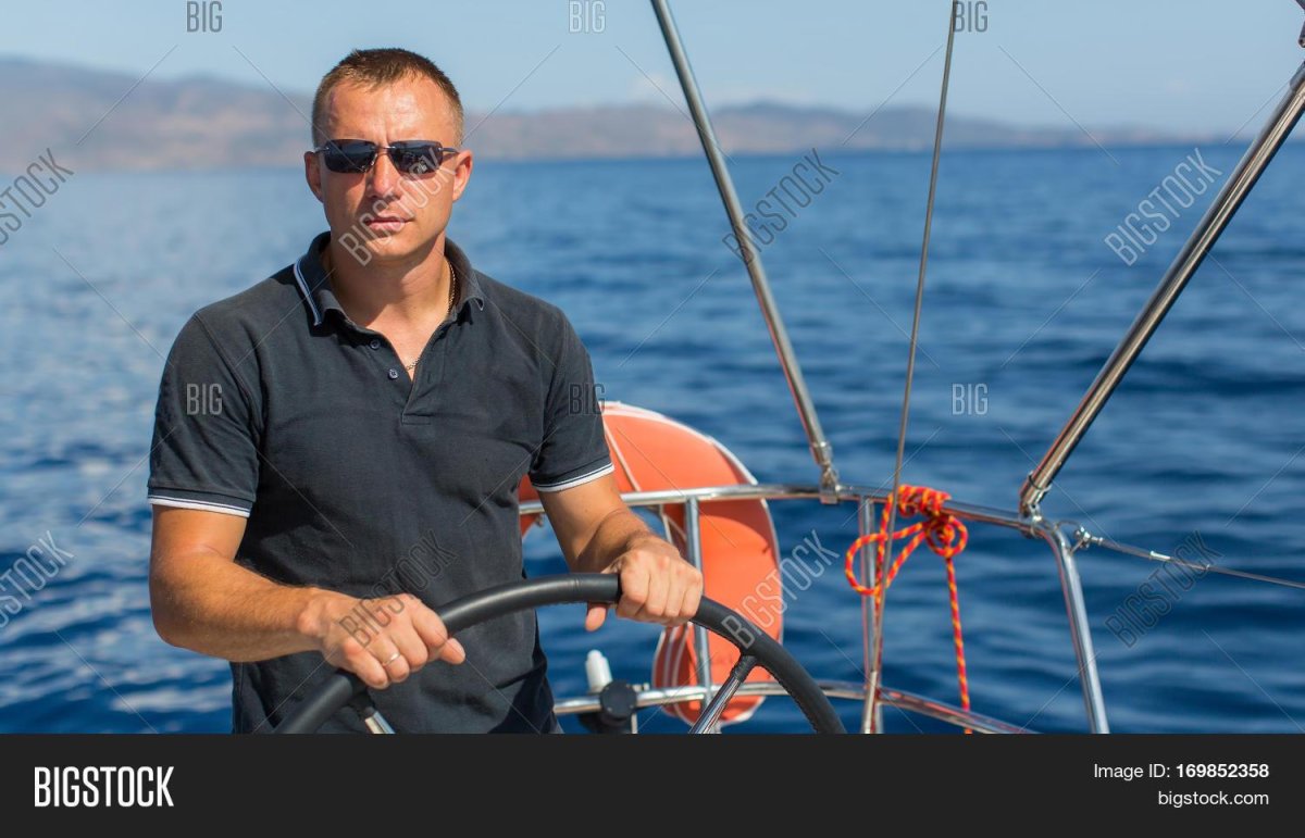 Шкипер фото человек