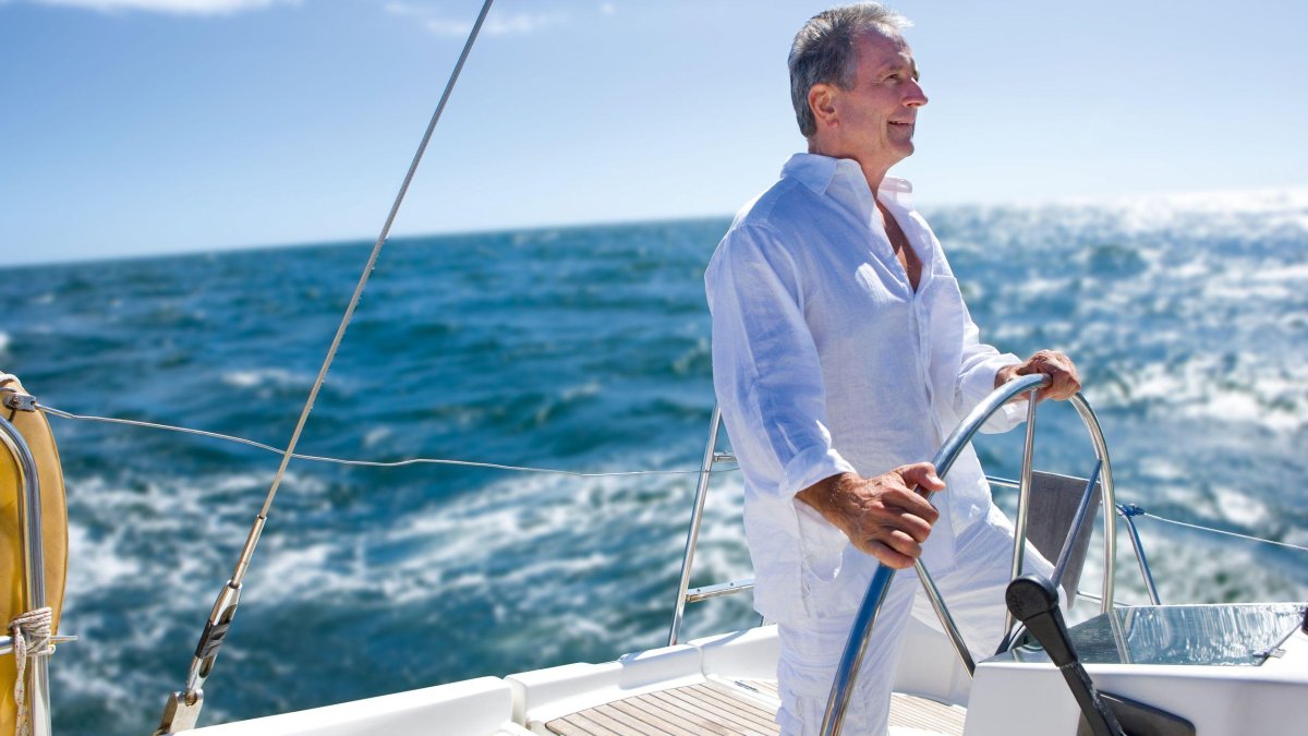 Капитан яхты