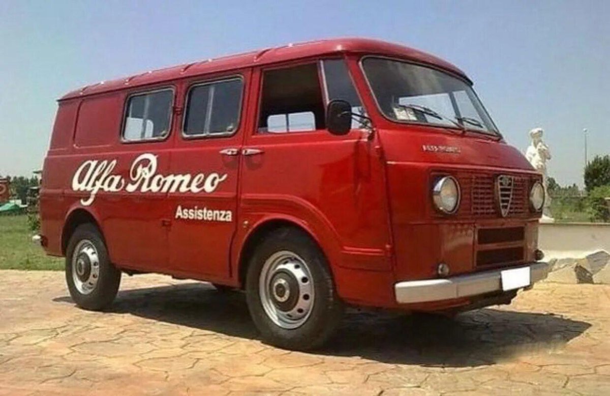 Alfa Romeo Minibus