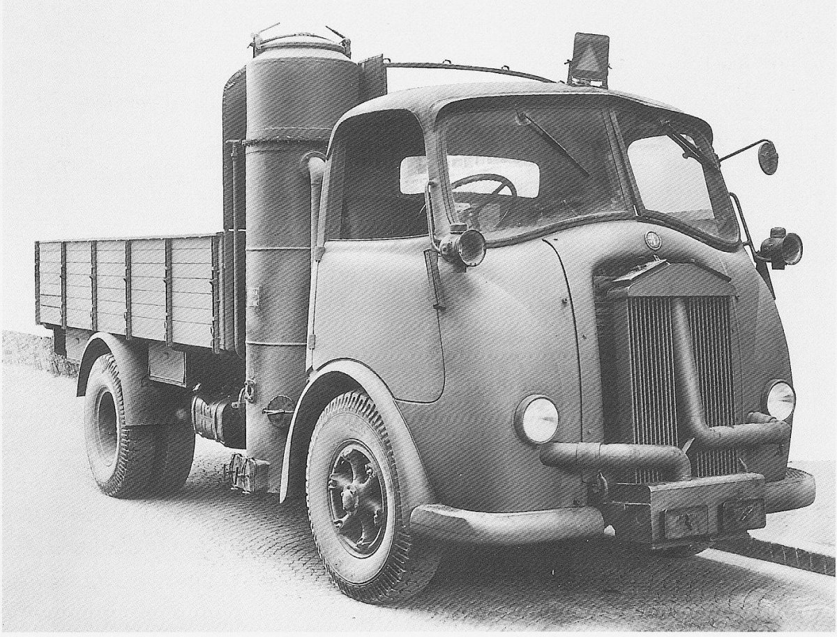 Грузовик Альфа Ромео 800