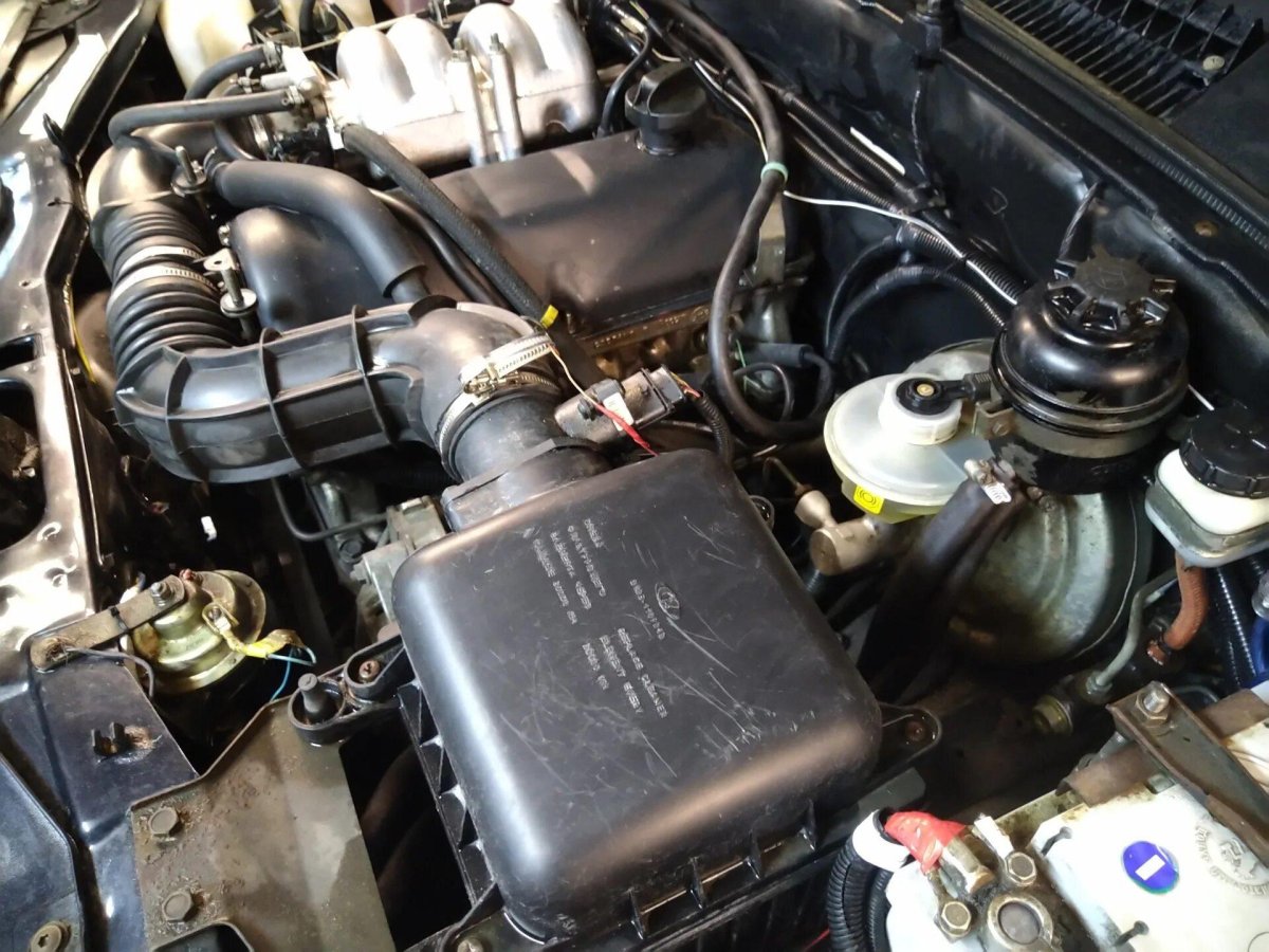 Подкапотное Нива 2123