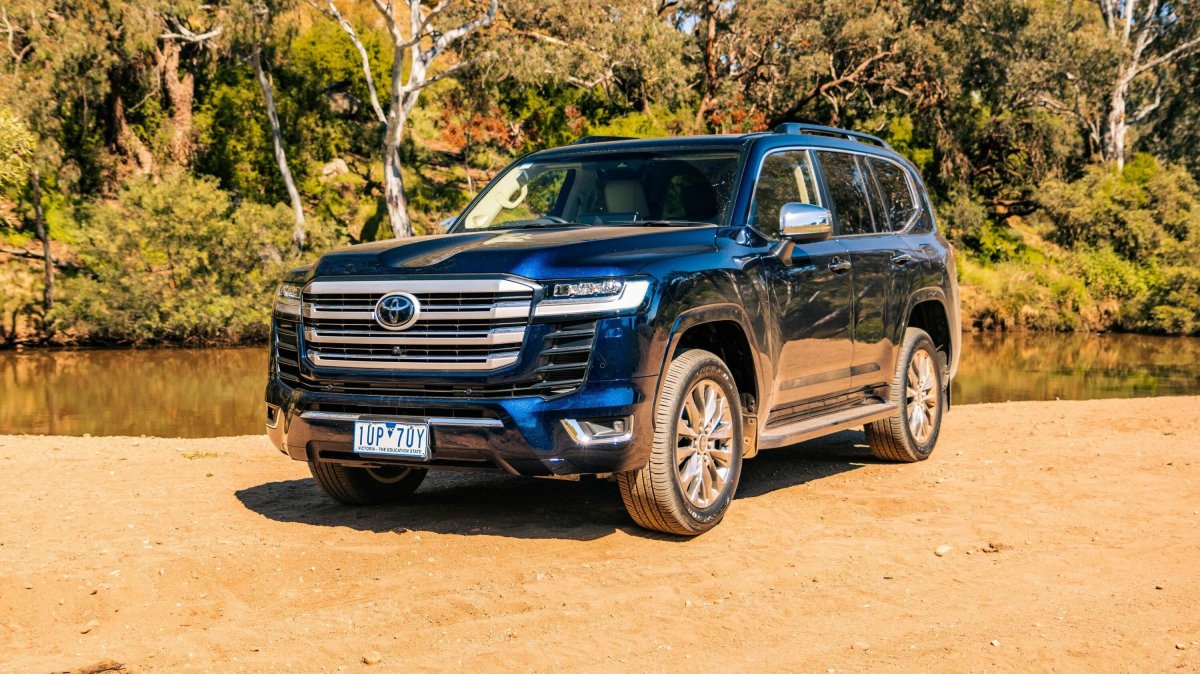 Land Cruiser 300 2022