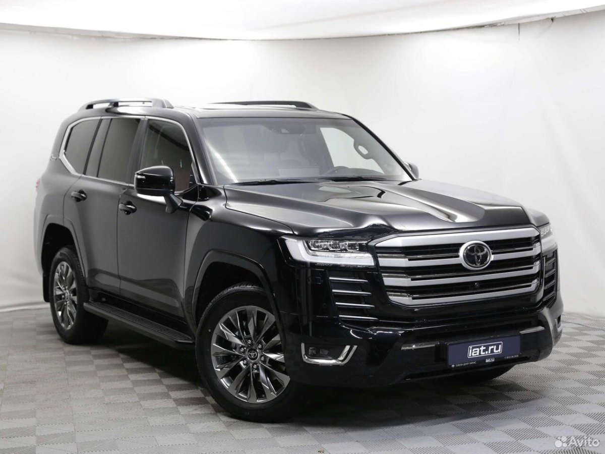 Toyota Land Cruiser 300 2022