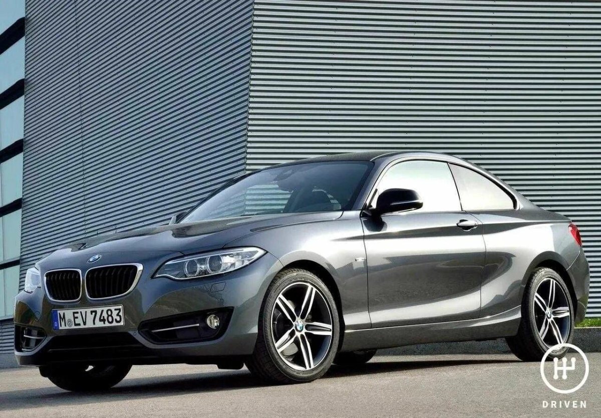BMW 220i Coupe