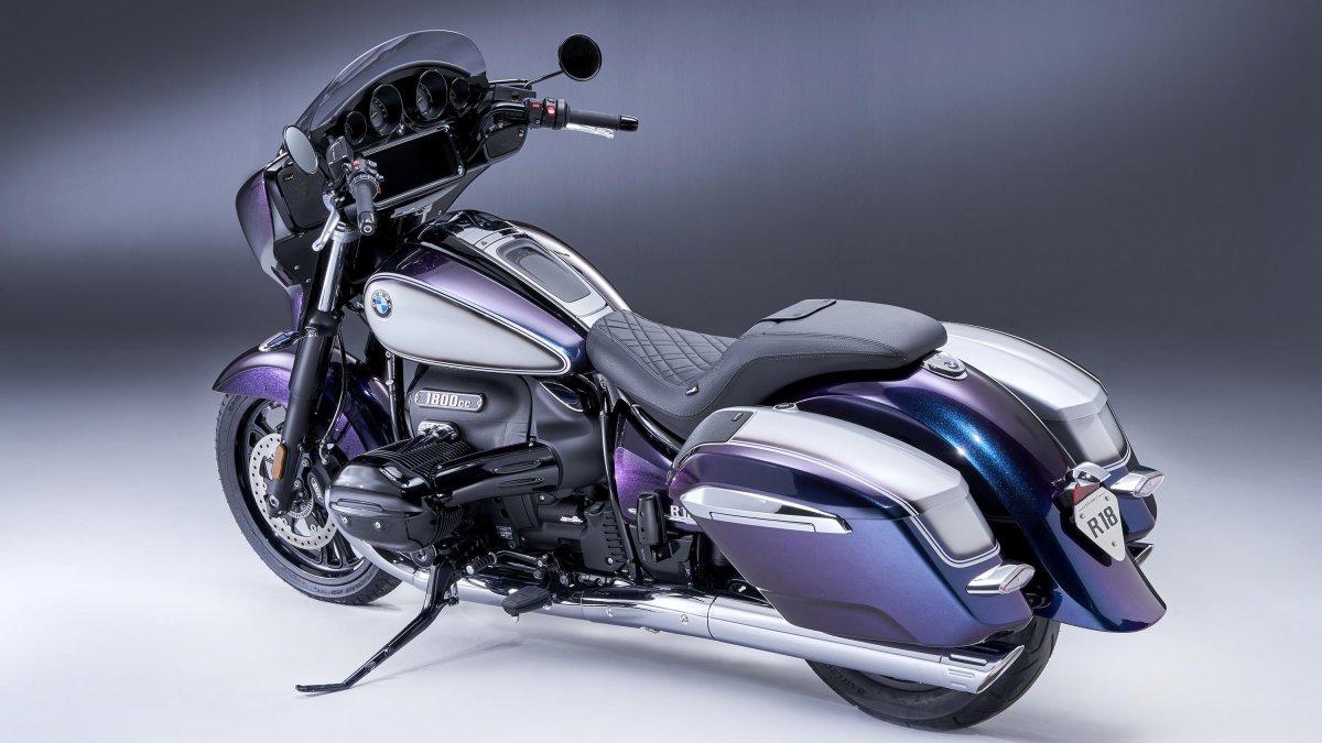 BMW r18 Трансконтиненталь