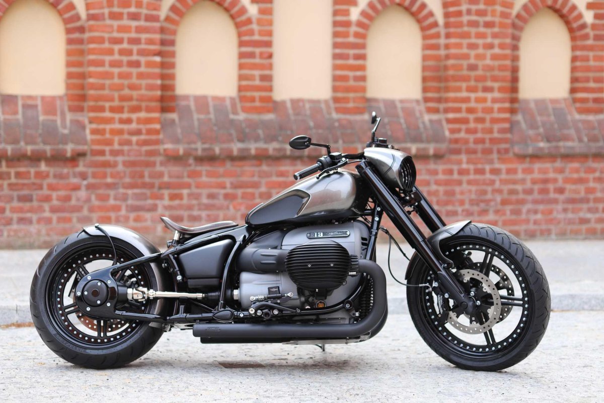 БМВ р18 кастом