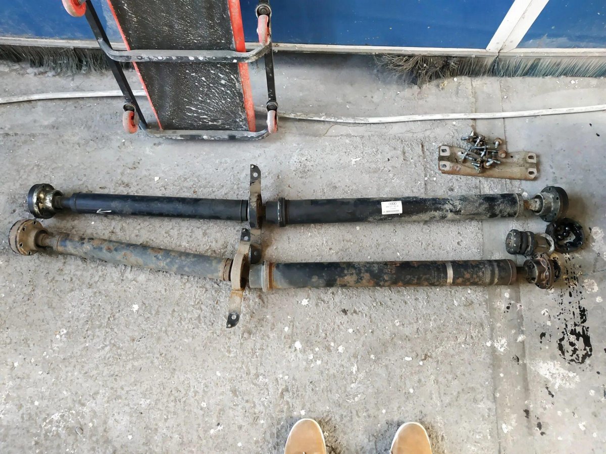 Карданный вал Ауди q5