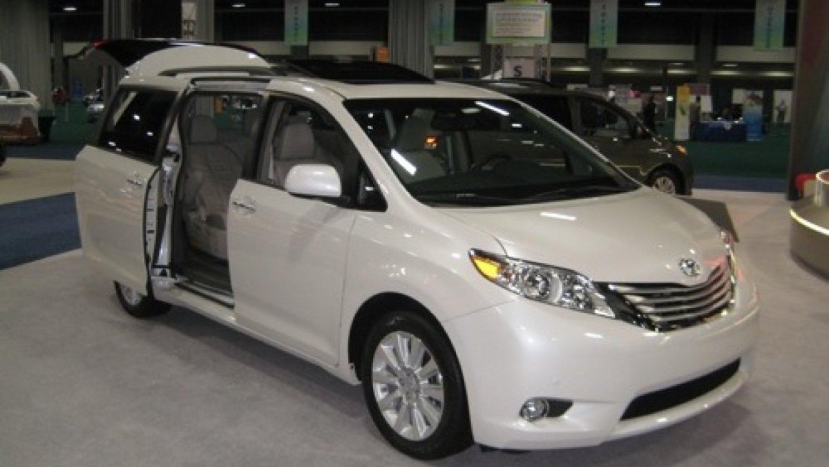 Toyota Sienna 7 мест