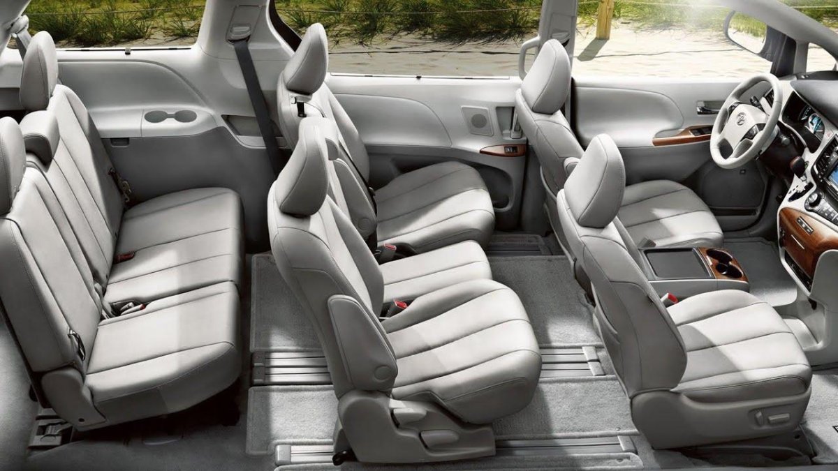 Тойота Сиенна 7 местная