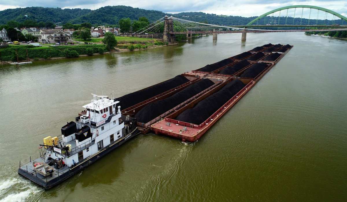 Несамоходная баржа