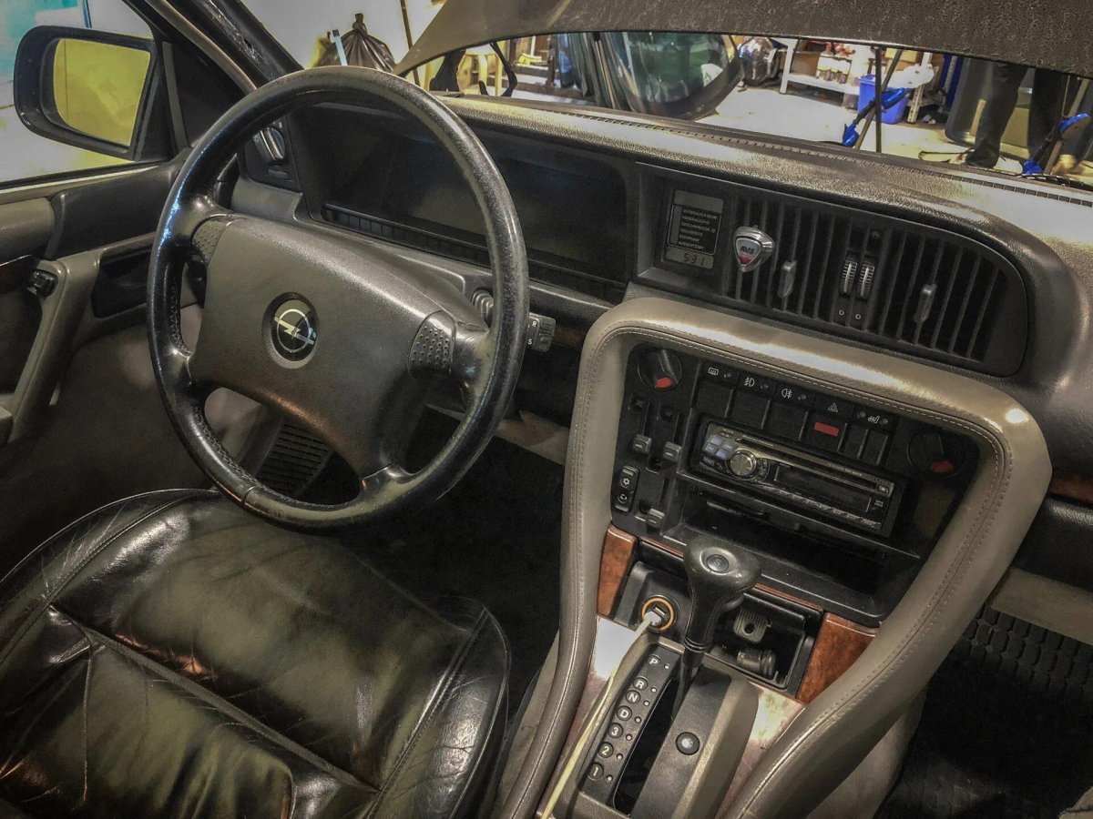 Опель сенатор 1993