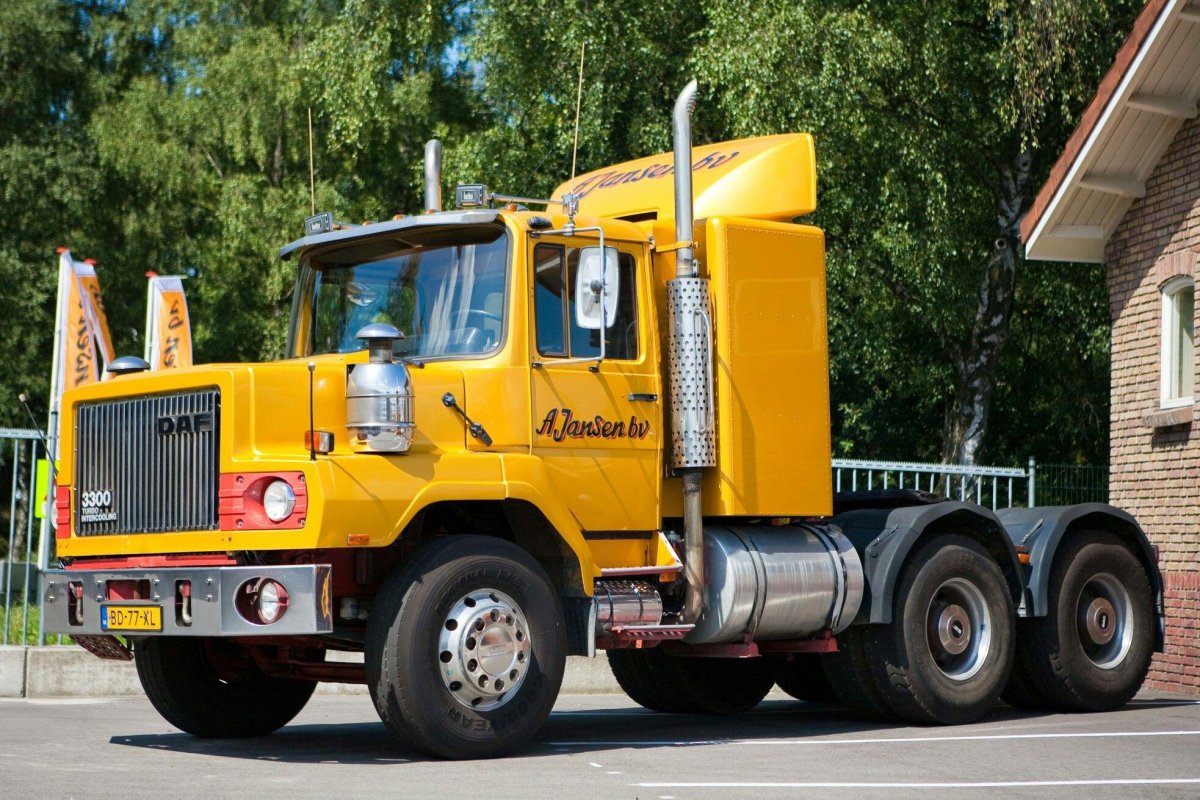 Даф 105 капотный