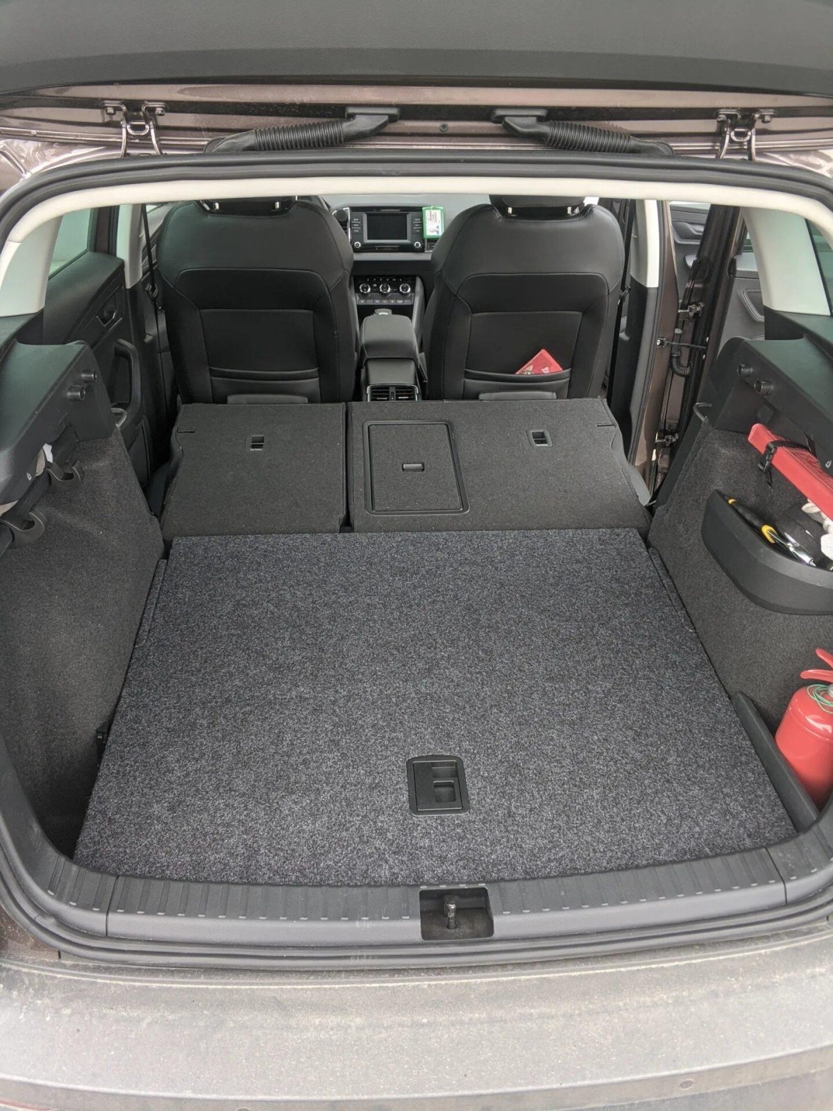 Skoda Kodiak багажник фальшпол