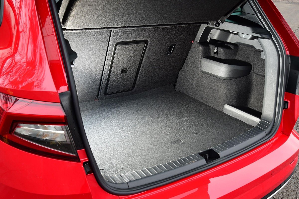 Skoda Karoq Interior багажник